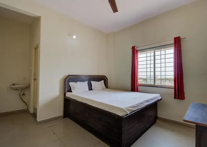 Spot On 41992 Azad Guest House Spot