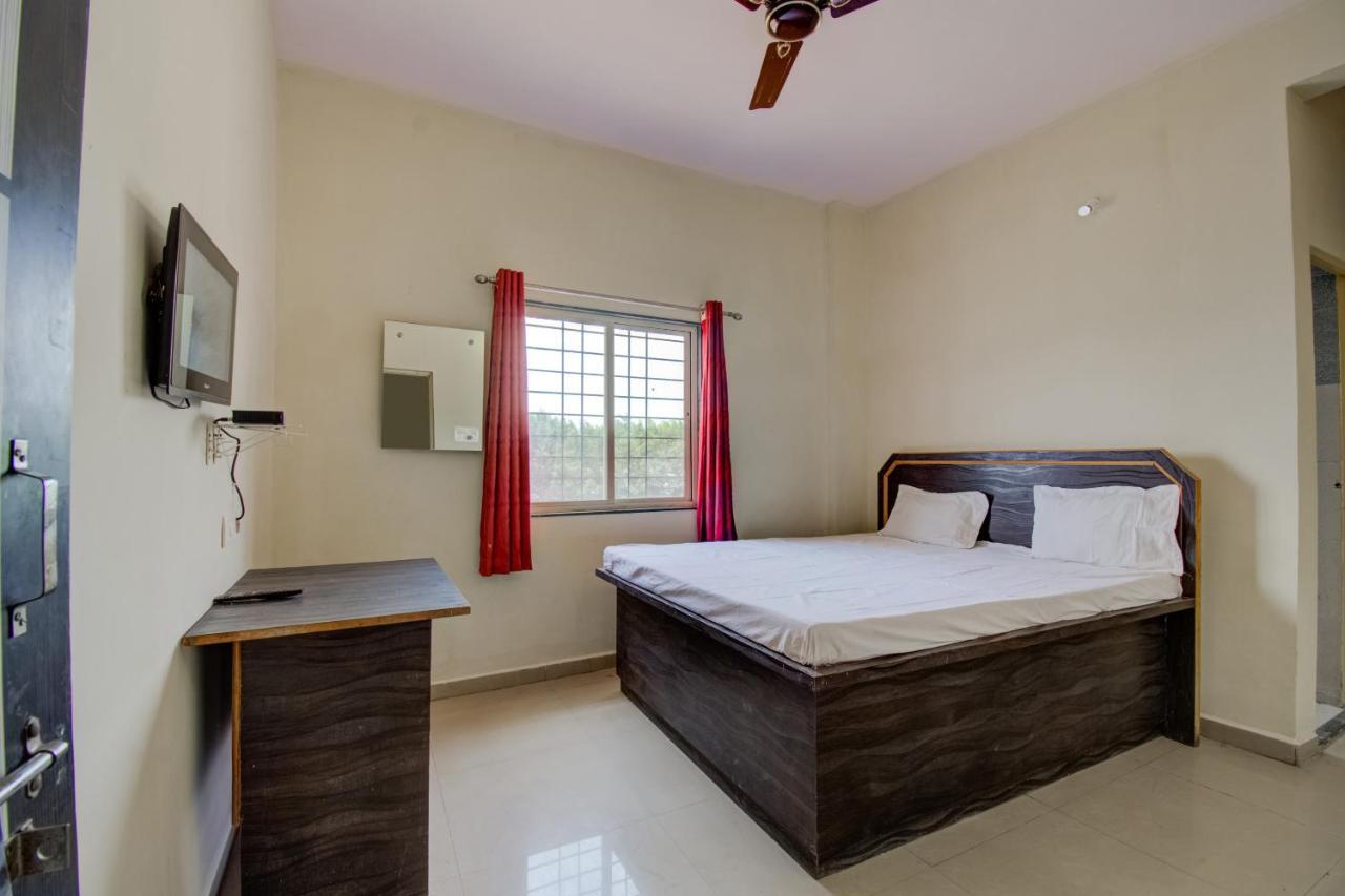 Hotel Spot On 41992 Azad Spot 3*